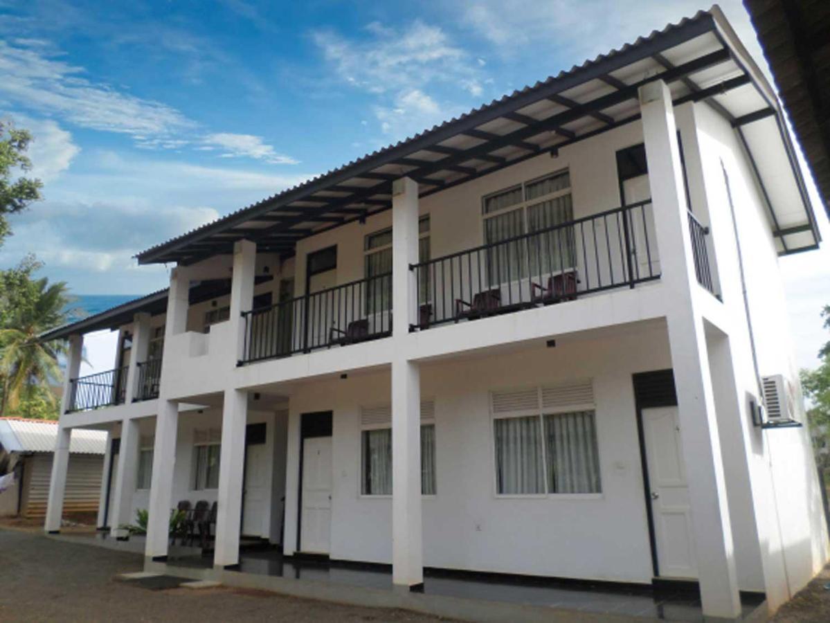 Romana Rest Kataragama Buitenkant foto