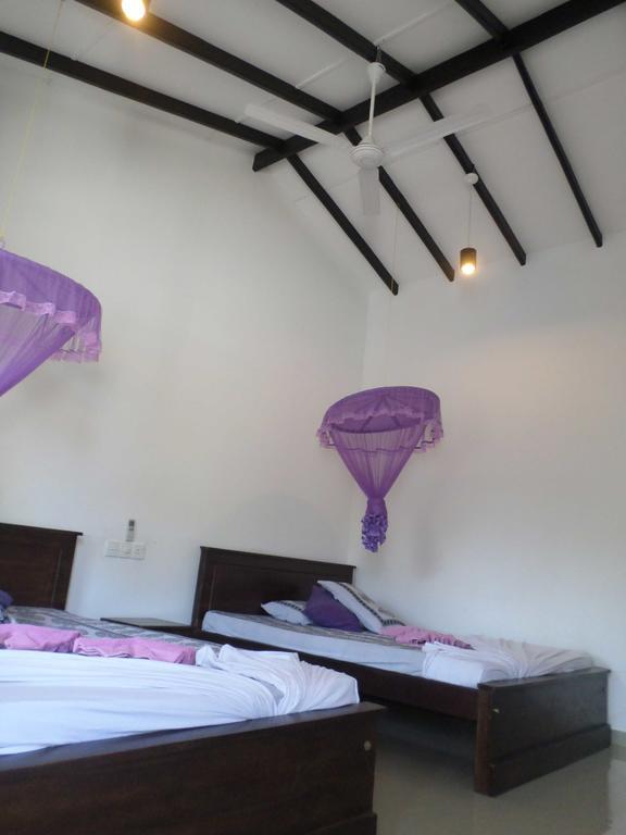Romana Rest Kataragama Buitenkant foto