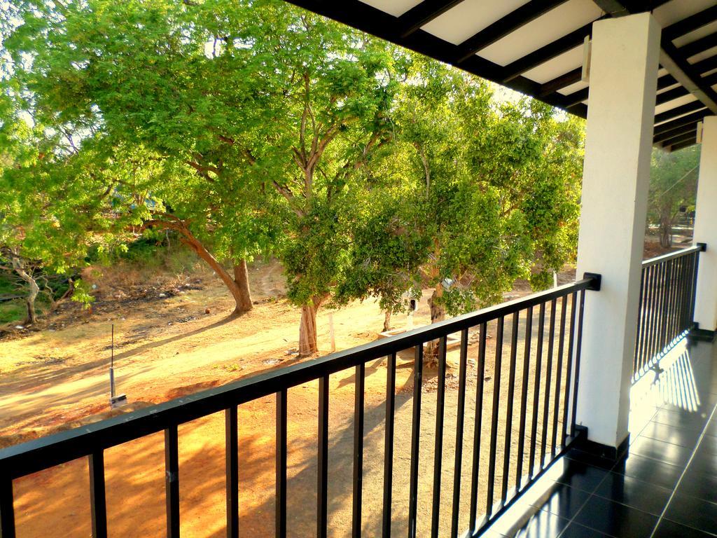 Romana Rest Kataragama Buitenkant foto